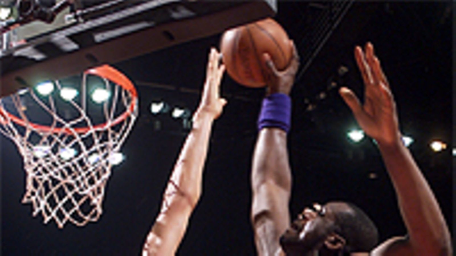 Shaq O'Neal, Photo: Bill Baptist/NBAE/Getty Images