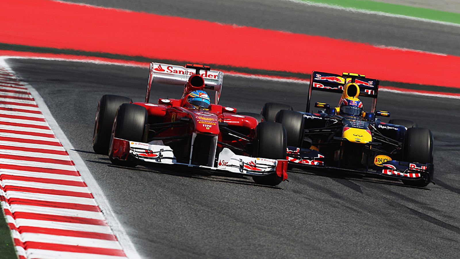 Fernando Alonso ja Mark Webber.