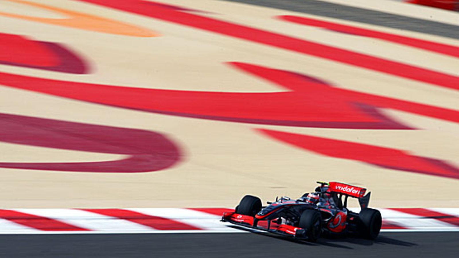 Heikki Kovalainen Bahrainissa. Kuva: Clive Mason/GETTY.