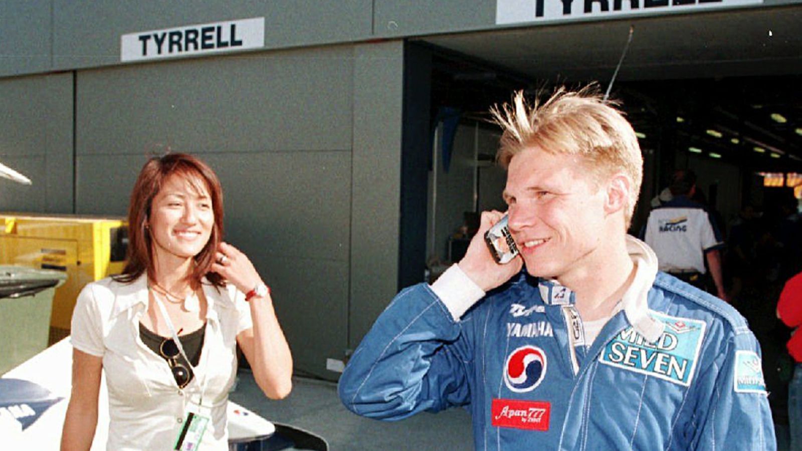 Mika Salo ja Noriko vuonna 1996