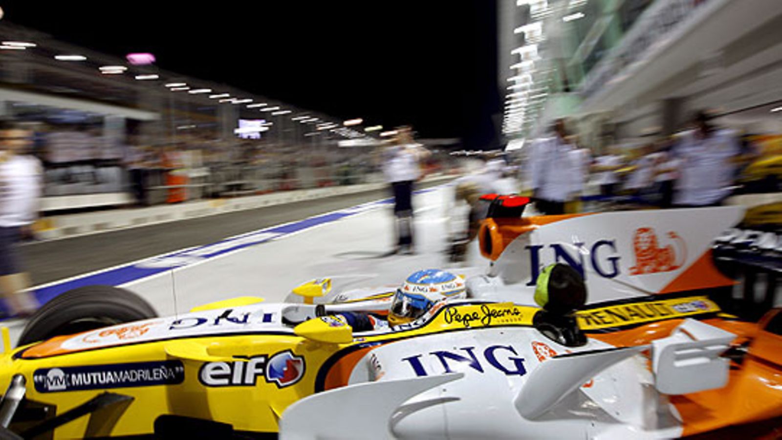 Fernando Alonso, kuva:  EPA/KERIM OKTEN