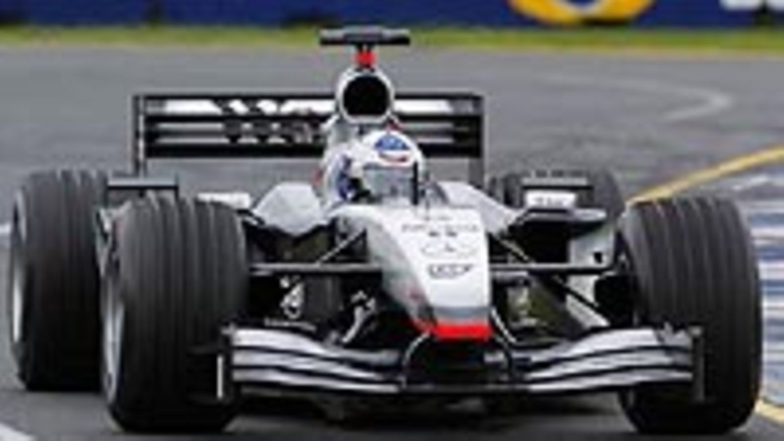 McLaren, (Photo: Clive Mason/ALLSPORT)