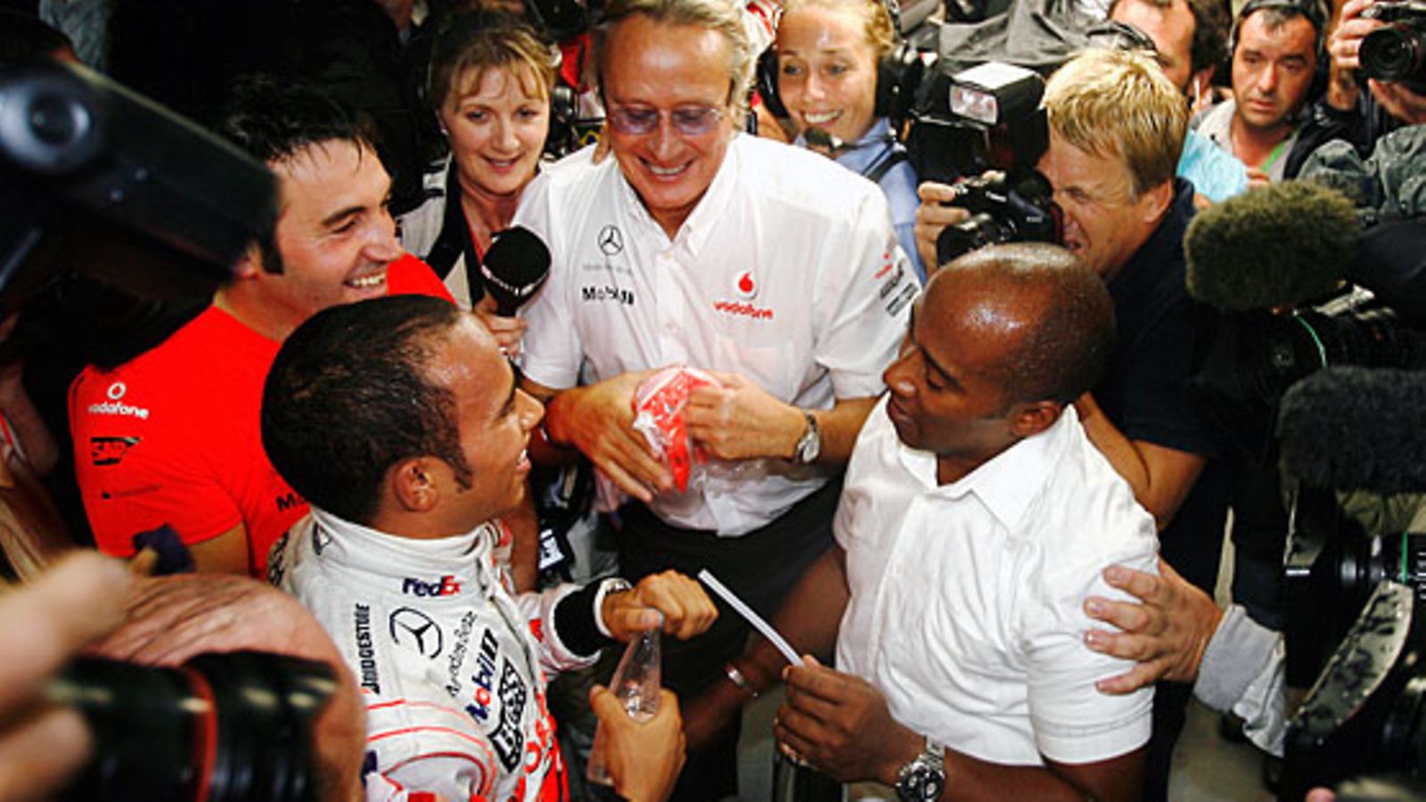 Lewis ja Anthony Hamilton. Kuva: Paul Gilham/GETTY.