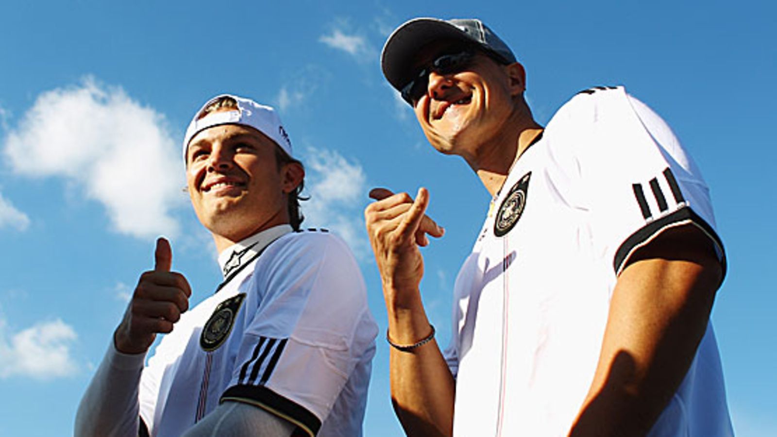 Nico Rosberg ja Michael Schumacher (Kuva: Vladimir Rys/Bongarts/Getty Images)