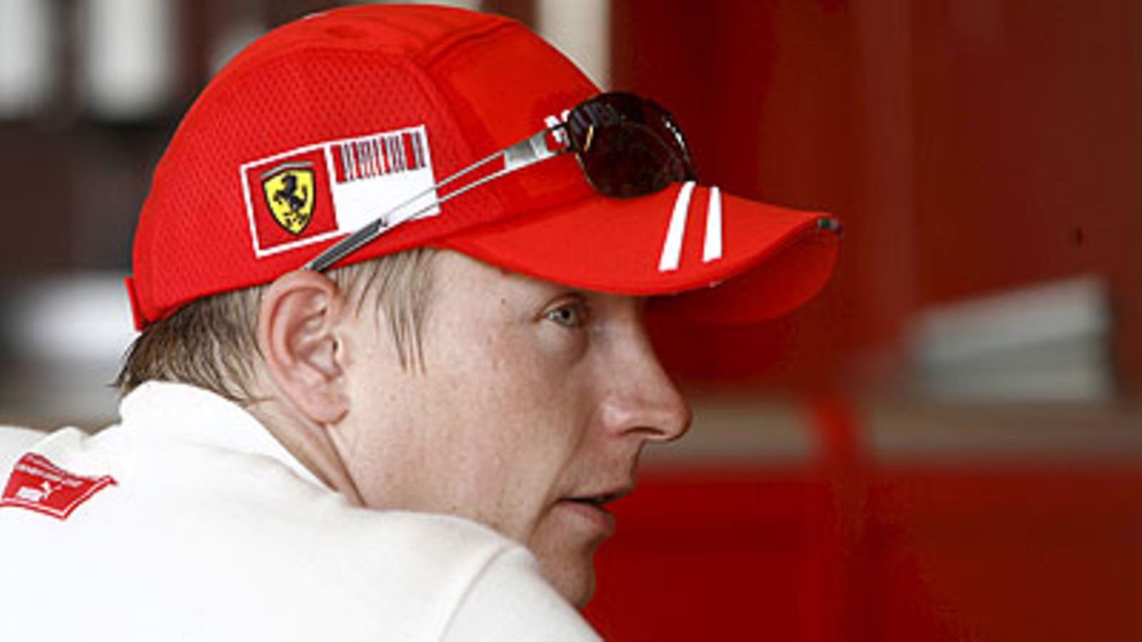 Kimi Räikkönen, kuva: EPA/GUILLAUME HORCAJUELO