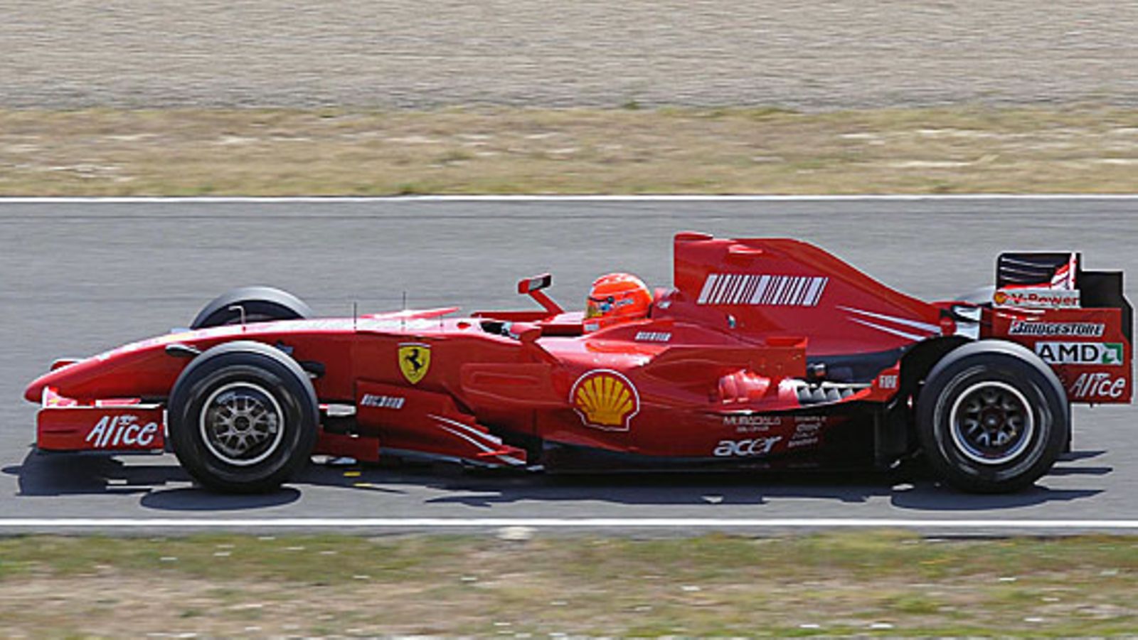 Michael Schumacher testaa Ferrari F200 -autoa Mugellossa. Kuva: Carlo Ferraro/EPA.