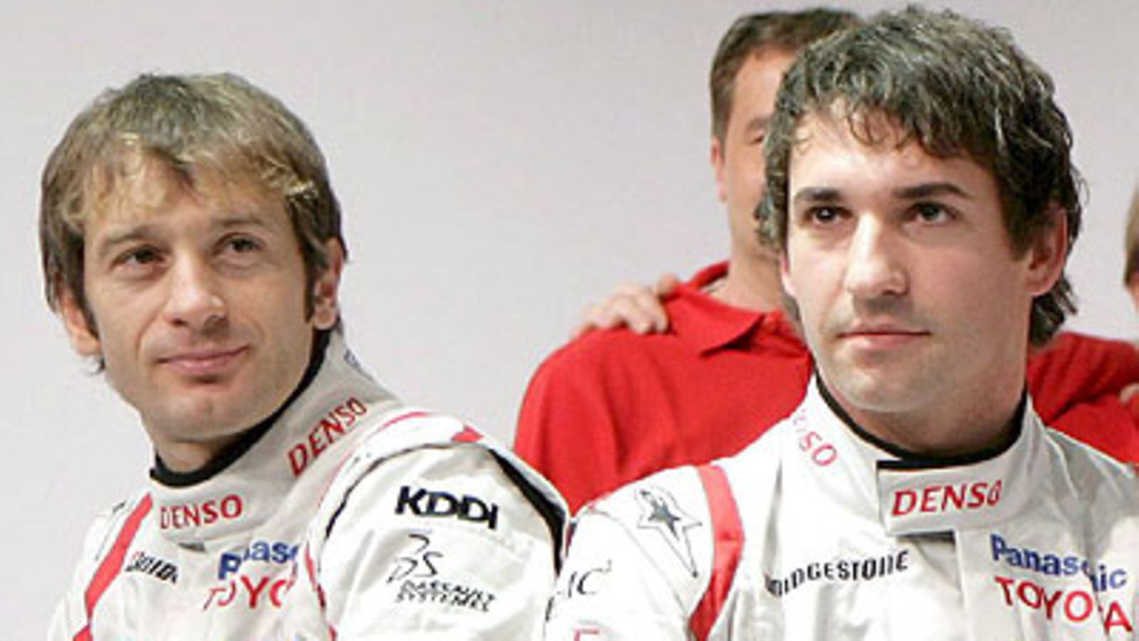 Jarno Trulli ja Timo Glock, kuva: EPA/ROLF VENNENBERND