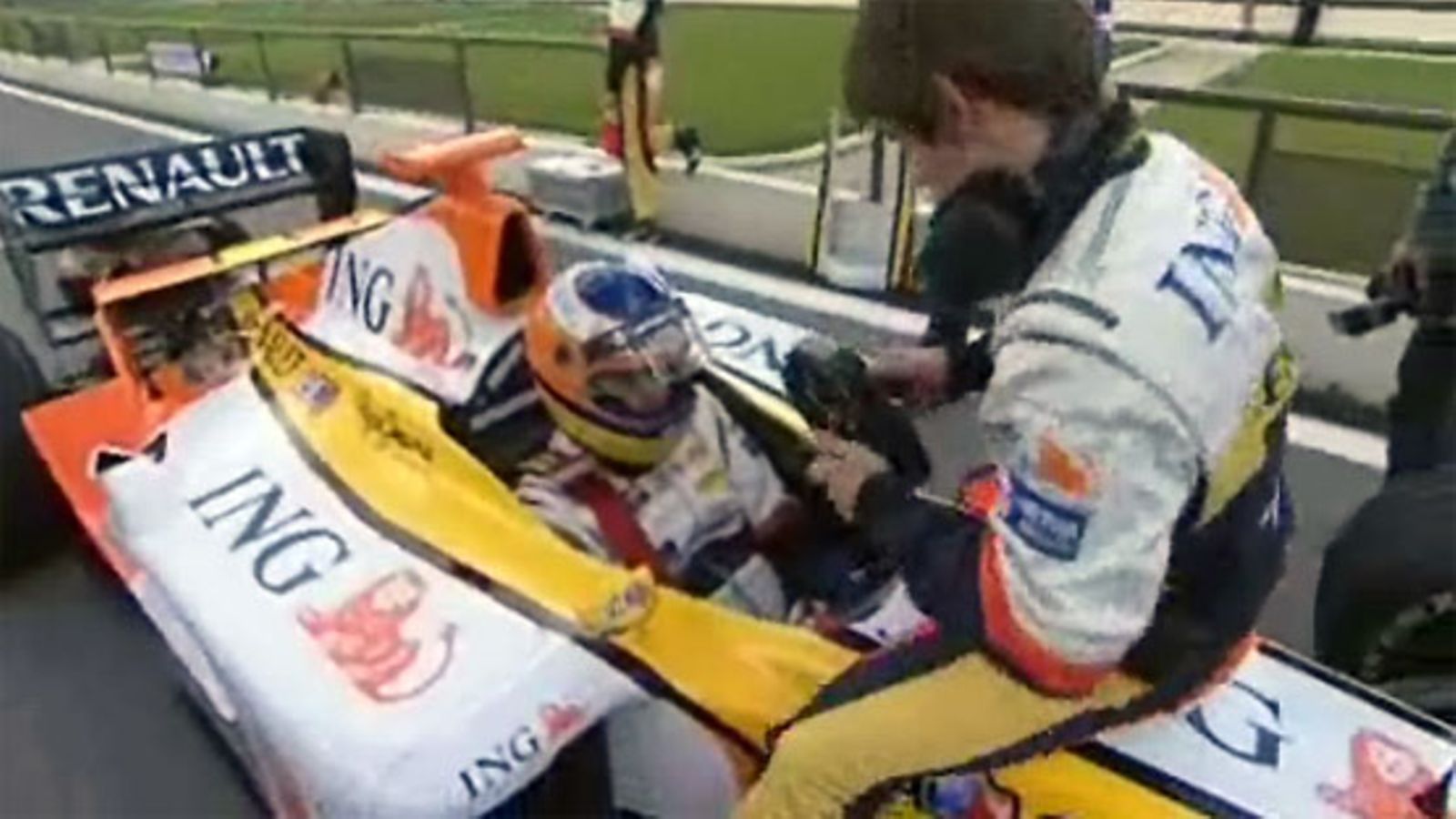 Teemu Jordberg F1-autossa, kuva: MTV3