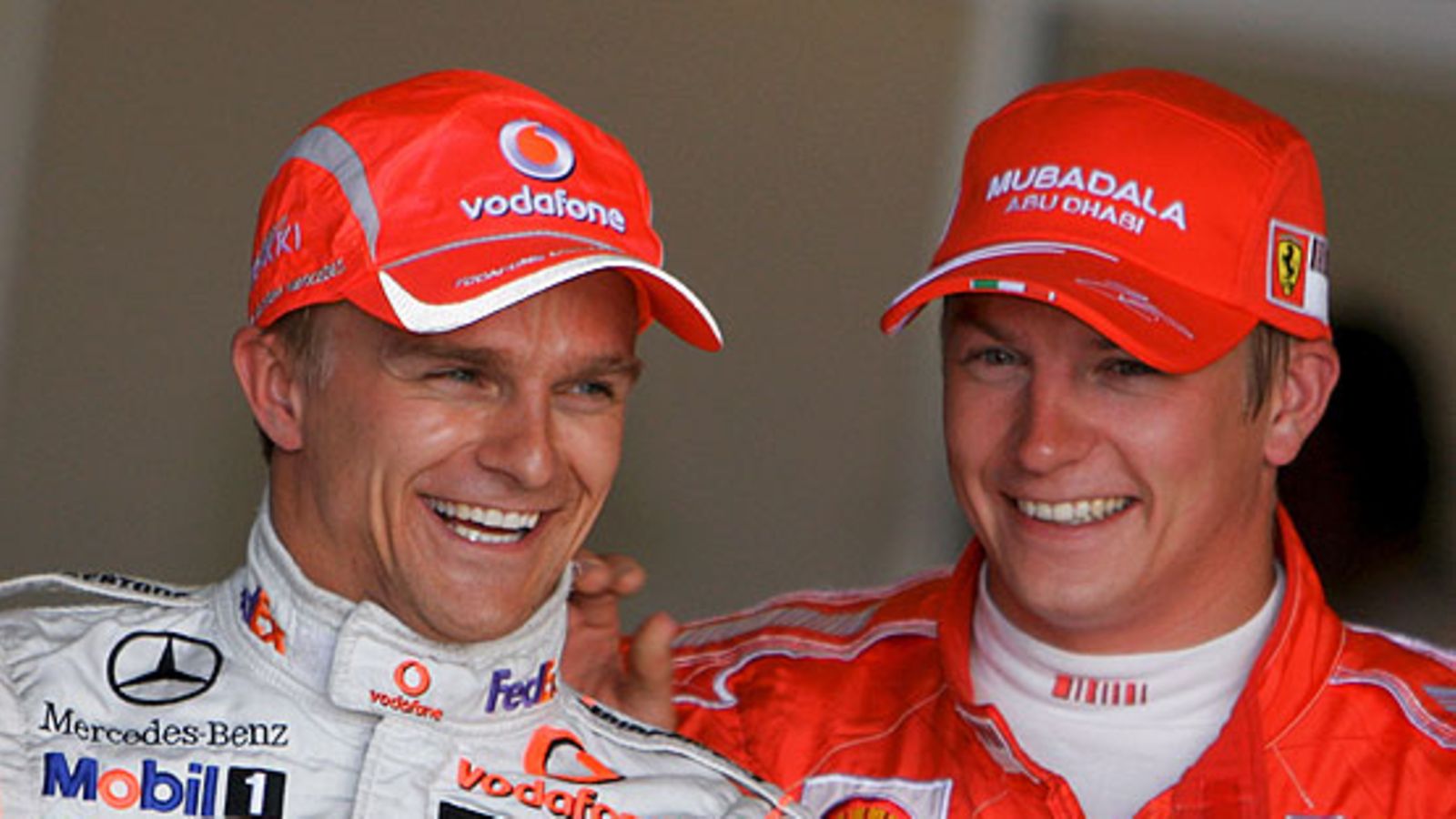 Heikki Kovalainen, Kimi Räikkönen, kuva:  EPA/JENS BUETTNER