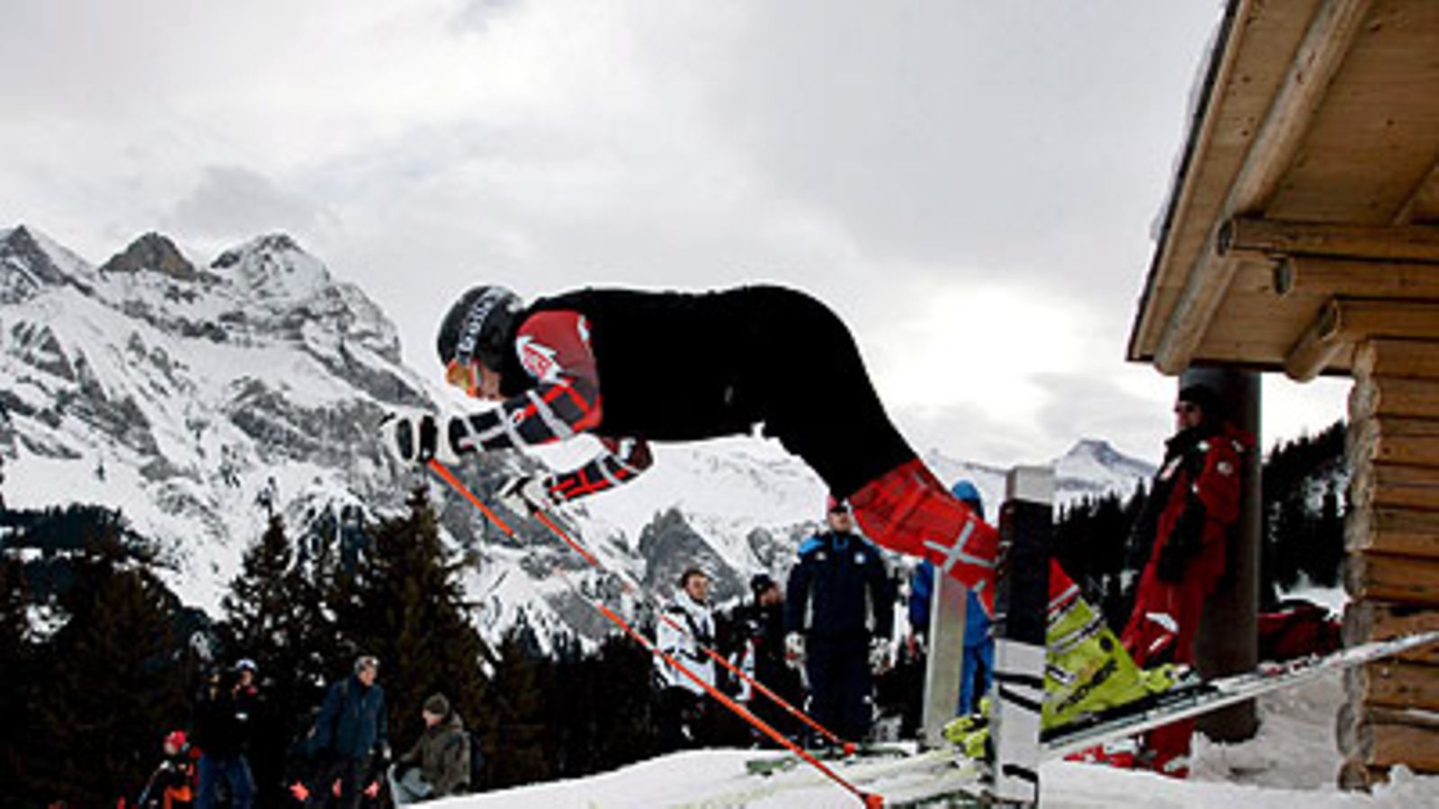 Kalle Palander Adelbodenin harjoituksissa, kuva: EPA/PETER KLAUNZER
