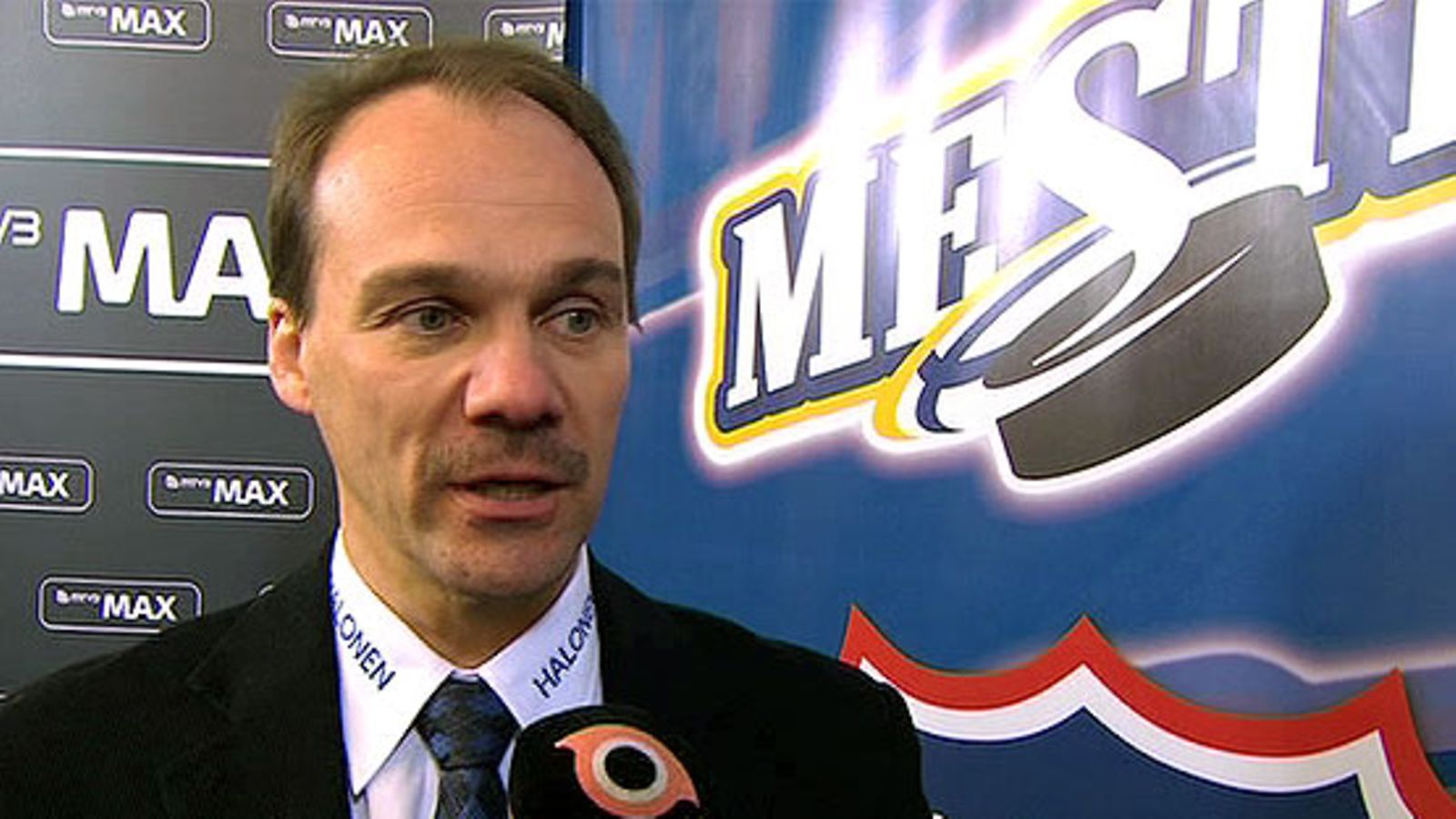 D Teamin päävalmentaja Jukka Ahvenjärvi. Kuva: MTV3.