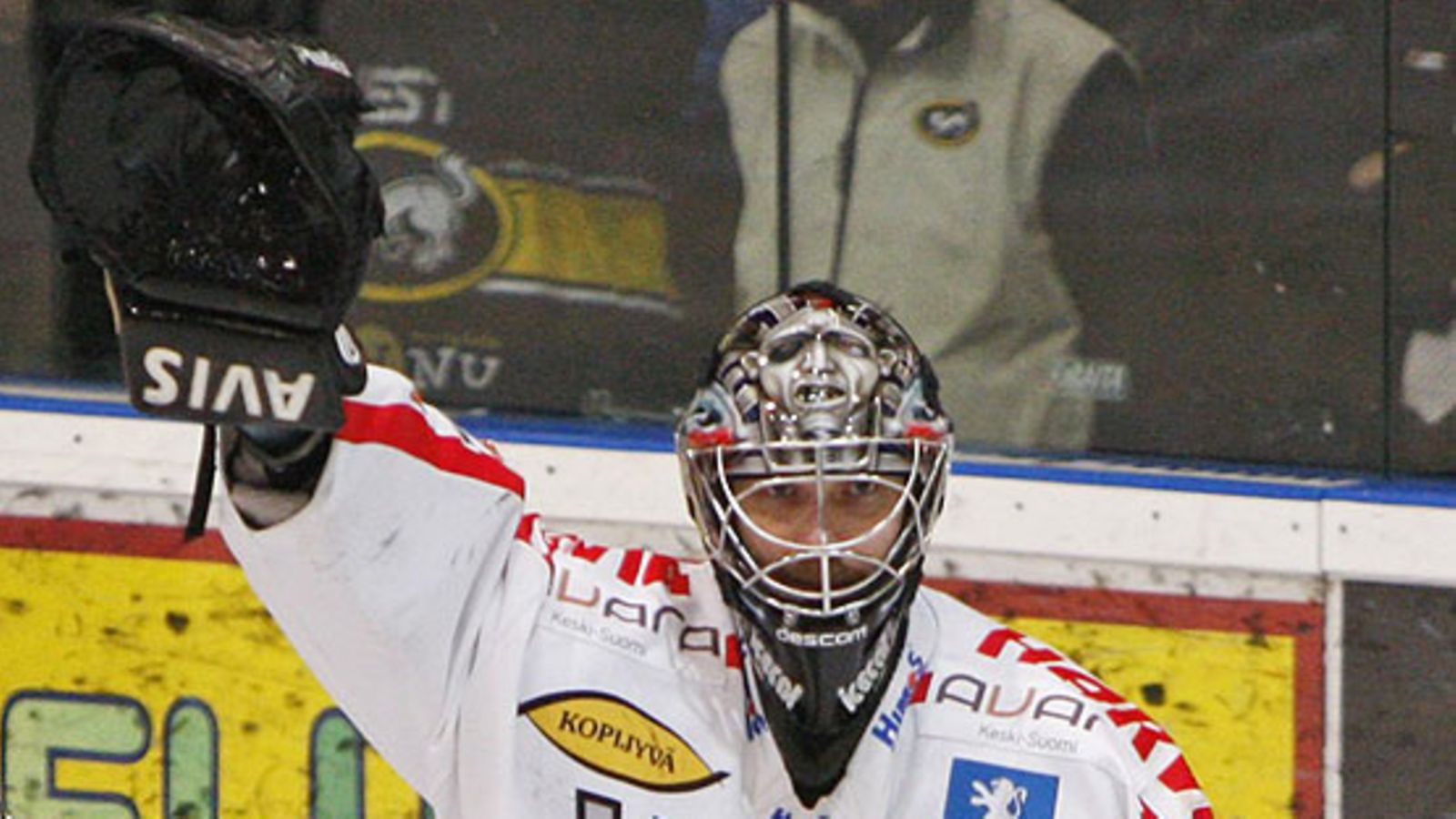 JYPin maalivahti Sinuhe Wallinheimo, kuva:  Timo Heikkala / Lehtikuva