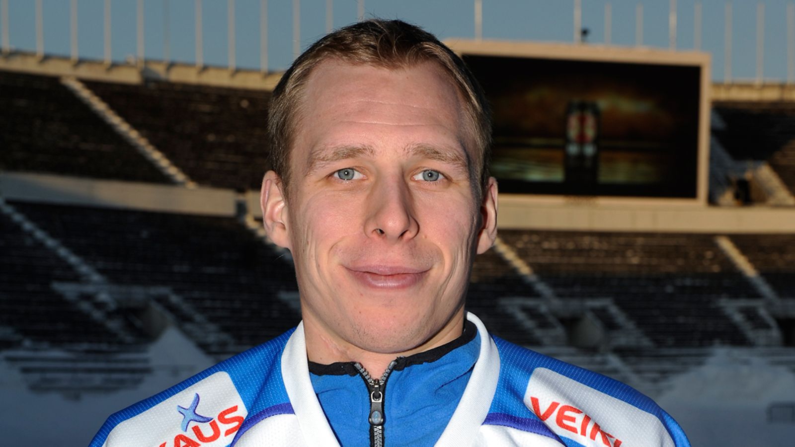 Juha-Pekka Hytönen Olympiastadionilla helmikuussa 2012.