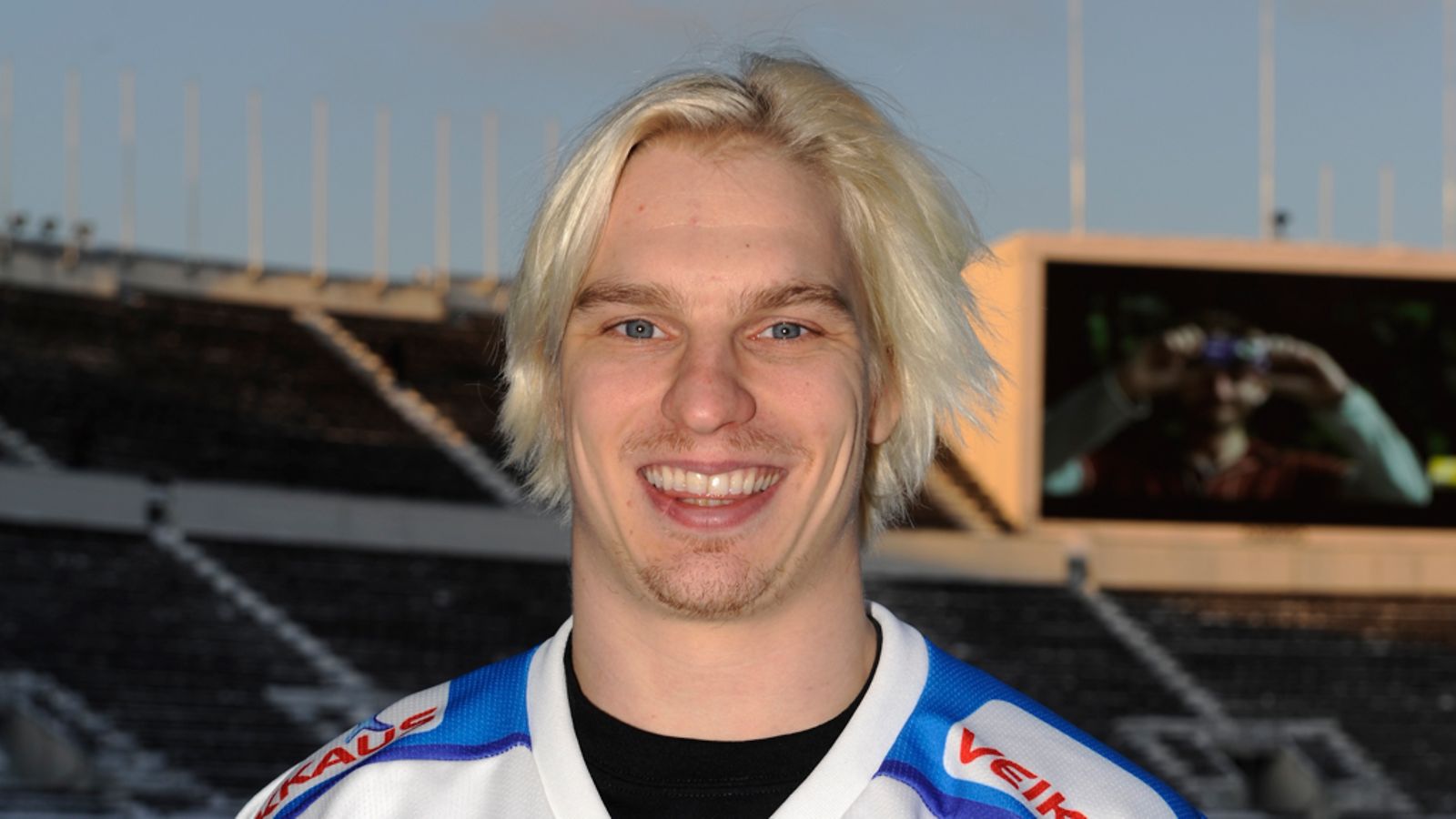 Antti Pihlström Olympiastadionilla helmikuussa 2012.