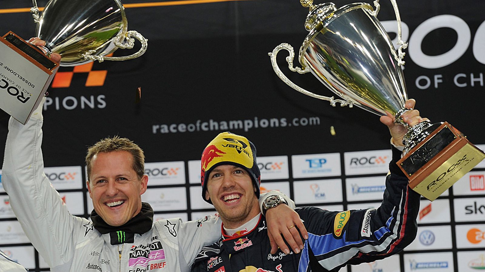 Sebastian Vettel ja Michael Schumacher juhlivat Race of championsin voittoaan