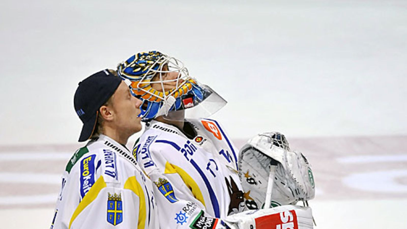 Antti Raanta ja Petri Vehanen. Kuva: Pekka Sakki/LEHTIKUVA.