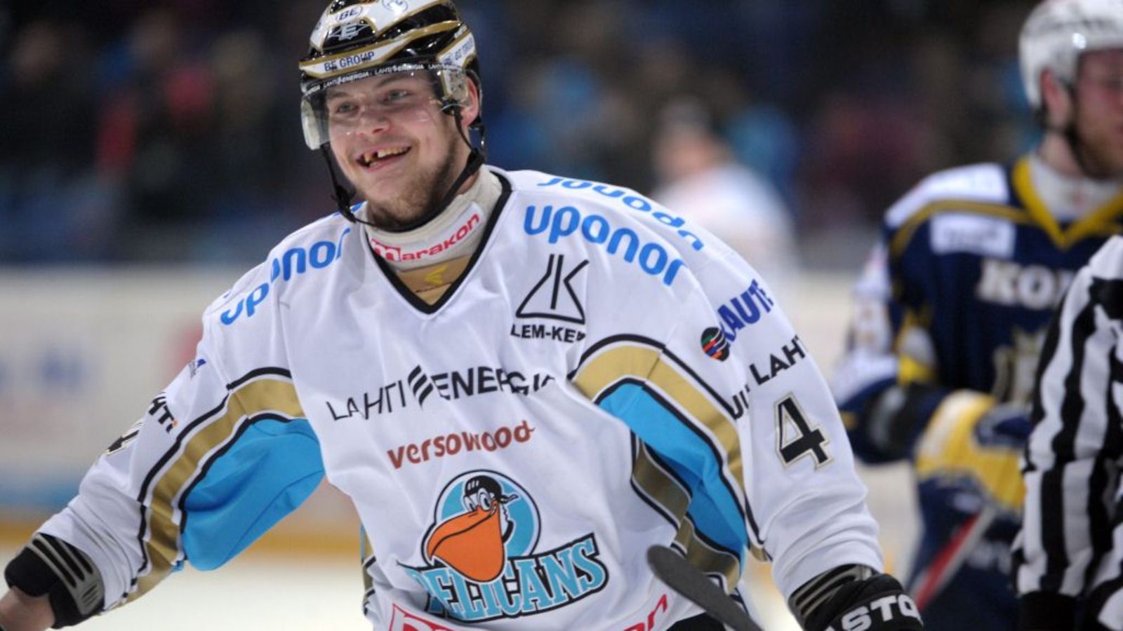 Pelicansin Max Wärn juhlii. Kuva: Lehtikuva