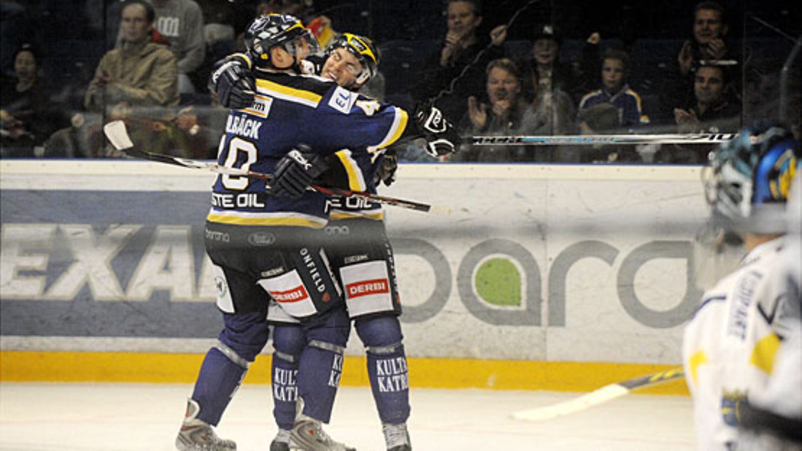 Jaakko Uhlbäck ja Ben Eaves, kuva: Lehtikuva/Antti Aimo-Koivisto