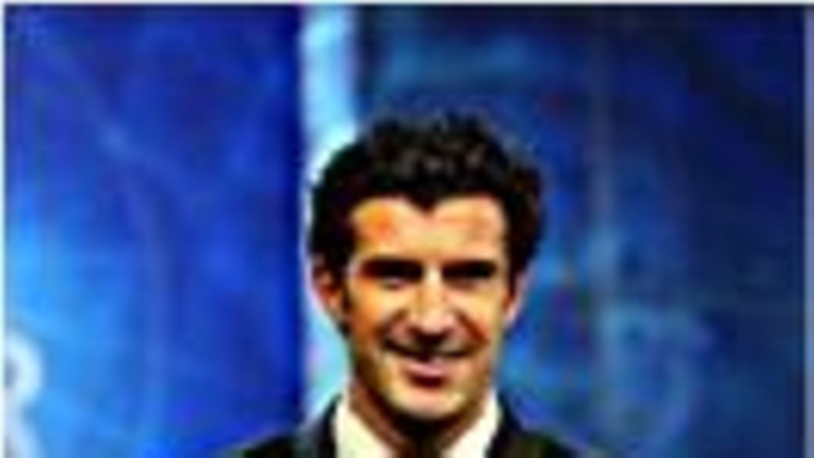 Luis Figo. Vuoden jalkapalloilija 2001. Photo: Shaun Botterill/ALLSPORT