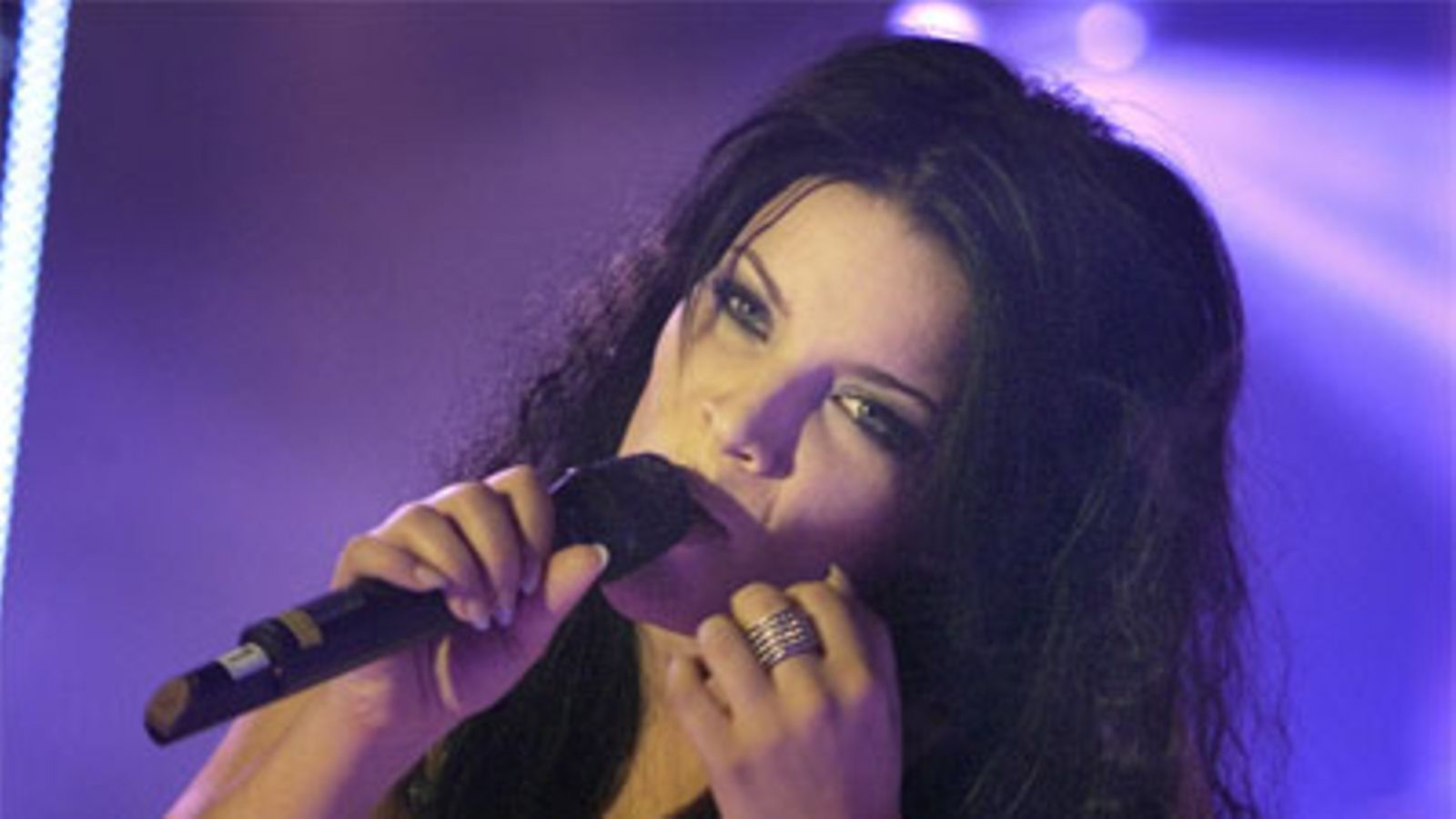 Hanna Pakarinen esiintyi karsinnassa 20.1.07 (Kuva: Harri Hinkka / YLE Kuvapalvelu)
