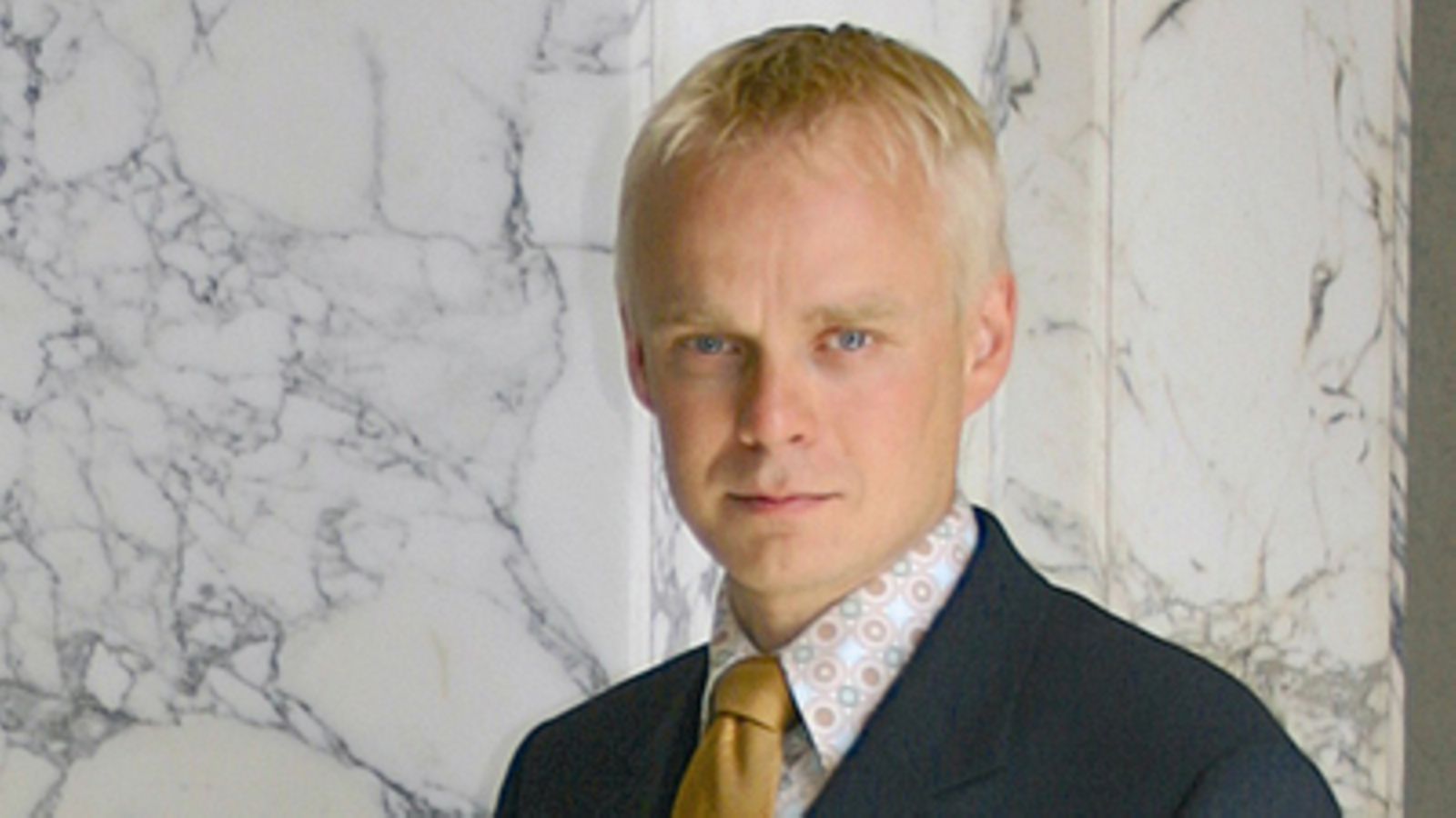 Timo Heinonen eduskunnassa.