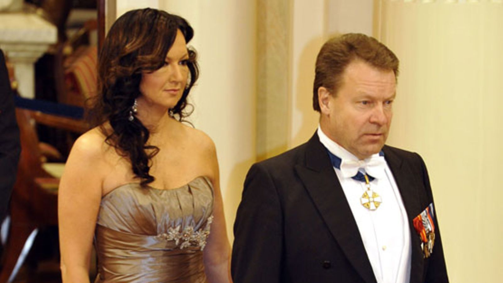 Ilkka Kanerva ja Elina Kiikko Linnassa 6.12.2008. Kuva: Lehtikuva.