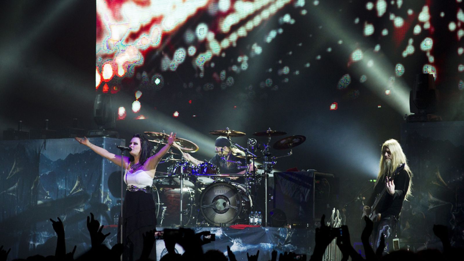 Nightwish panostaa keikoillaan visuaalisuuteen.