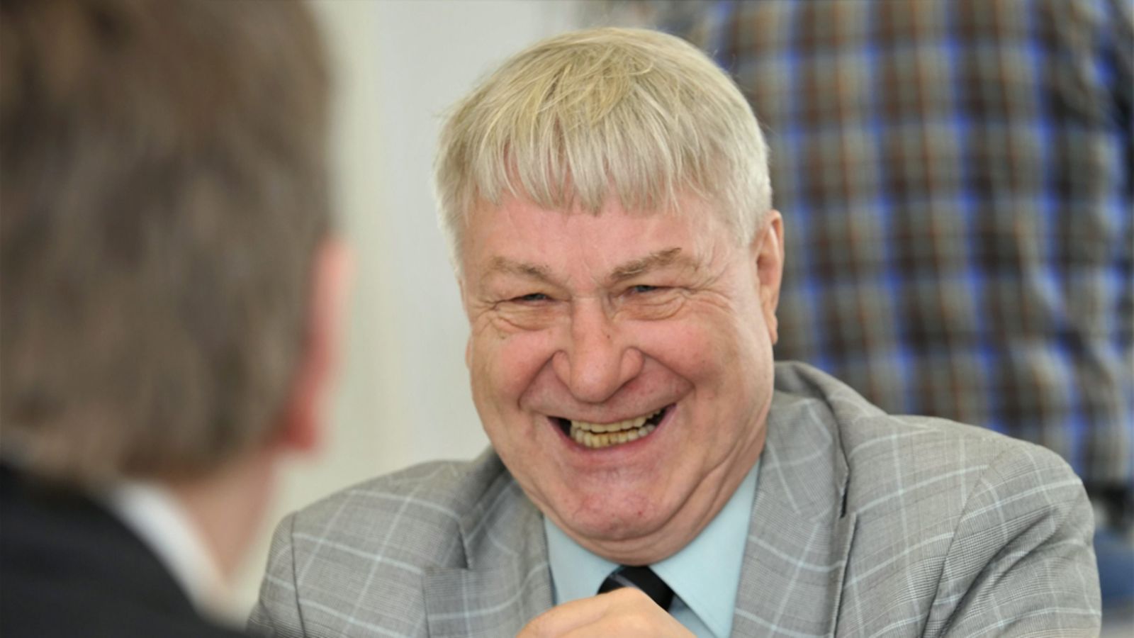 Sanoittaja Vexi Salmi täyttää perjantaina 70 vuotta.
