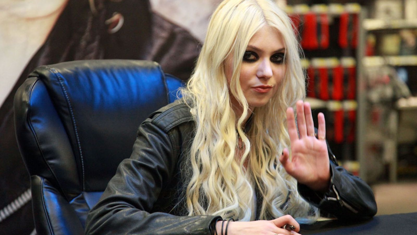 Taylor Momsen