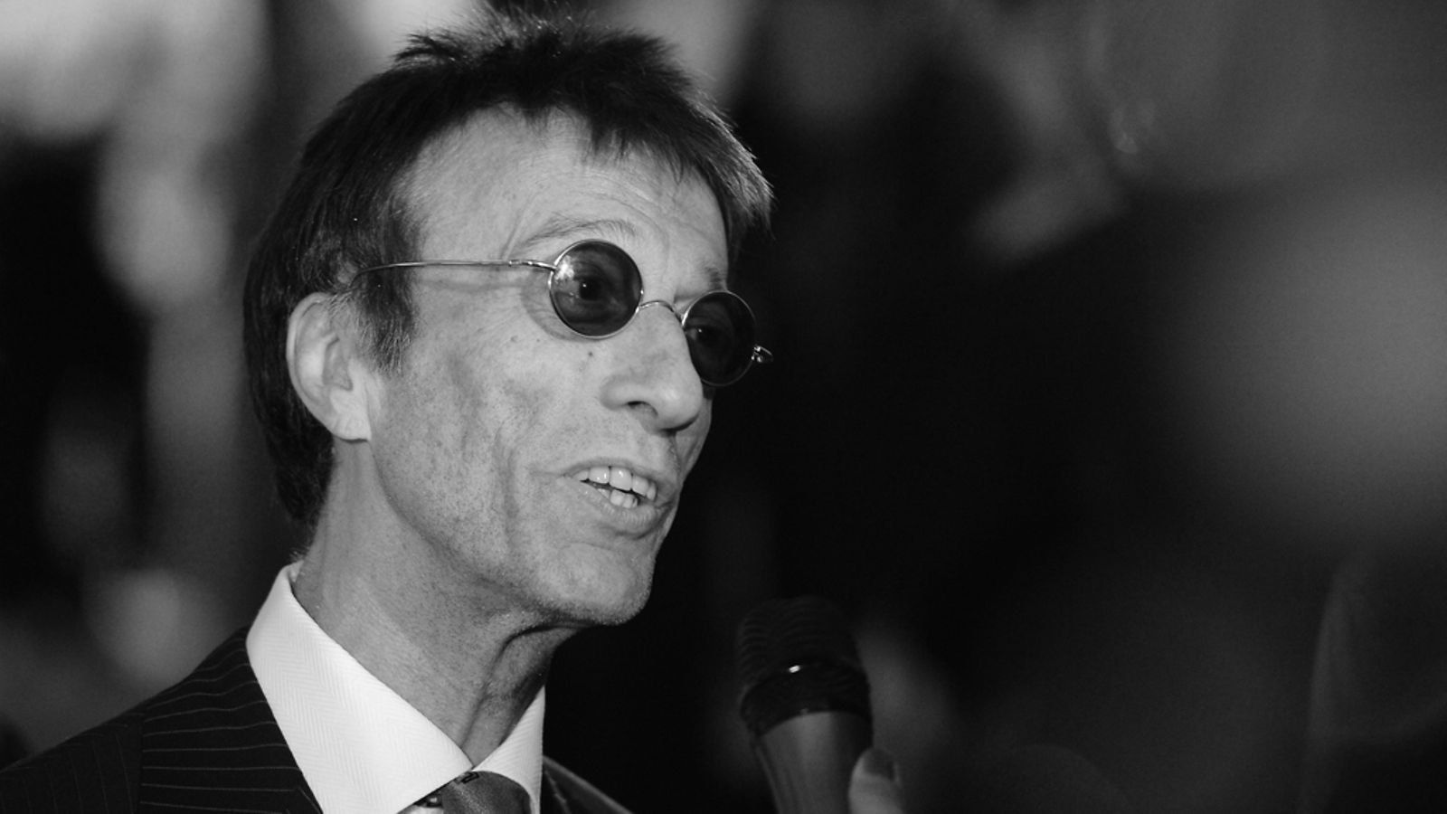 Robin Gibb haudattiin 8.6.2012.