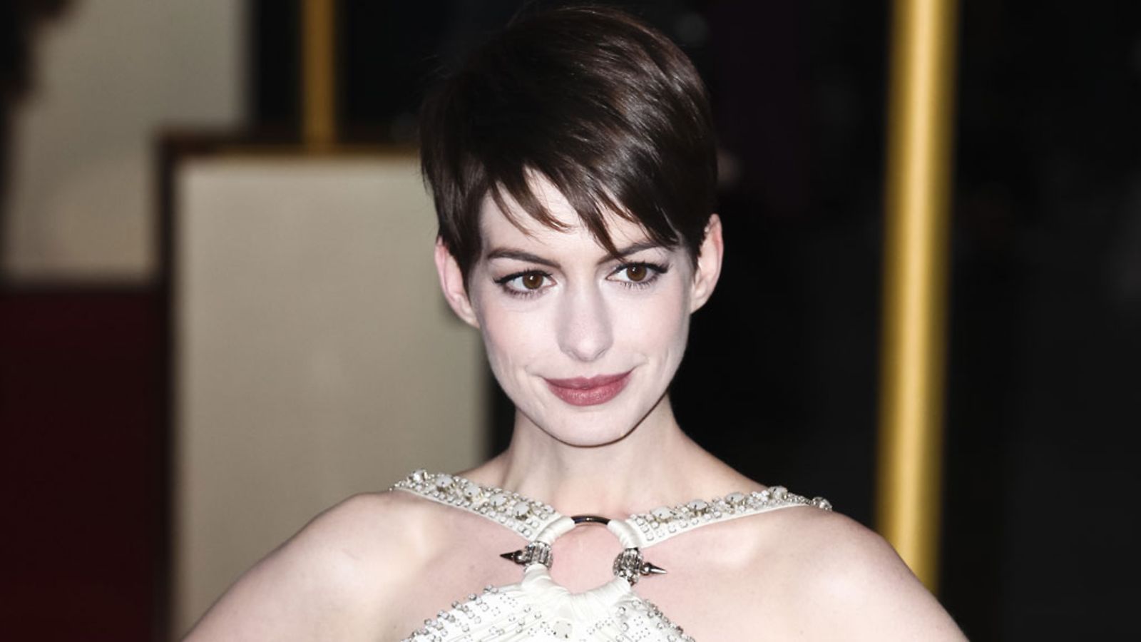 Anne Hathaway