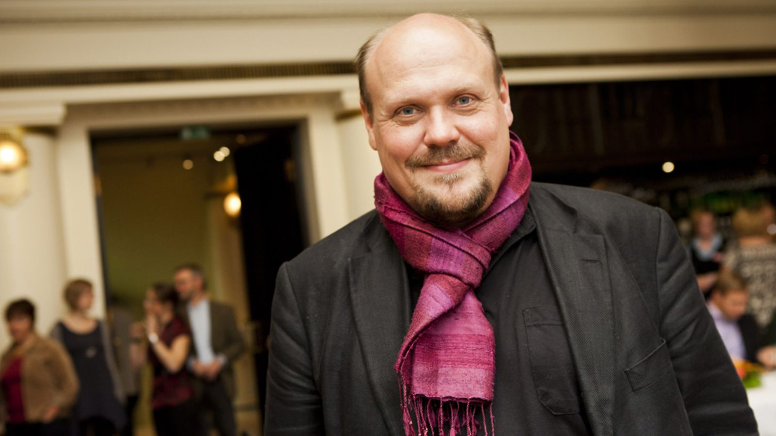 Hannu-Pekka Björkmanisa tuli tnäyttelijäntyön professori