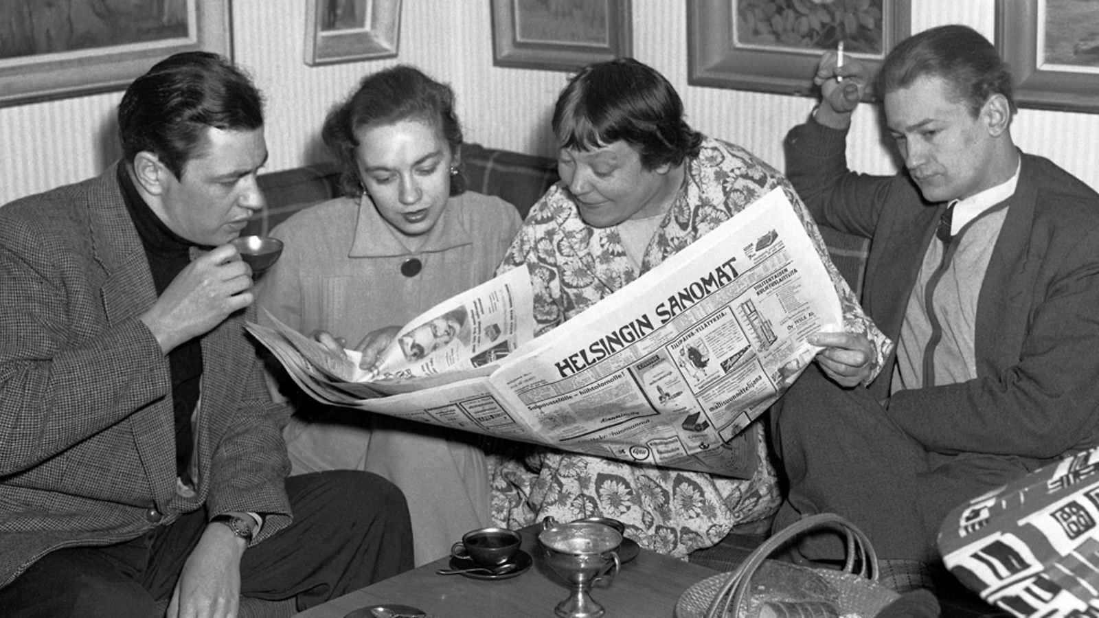 Taiteilijaperhe Jurkka. Vas. Sakari, Vappu, Emmi ja Jussi Jurkka vuonna 1956.