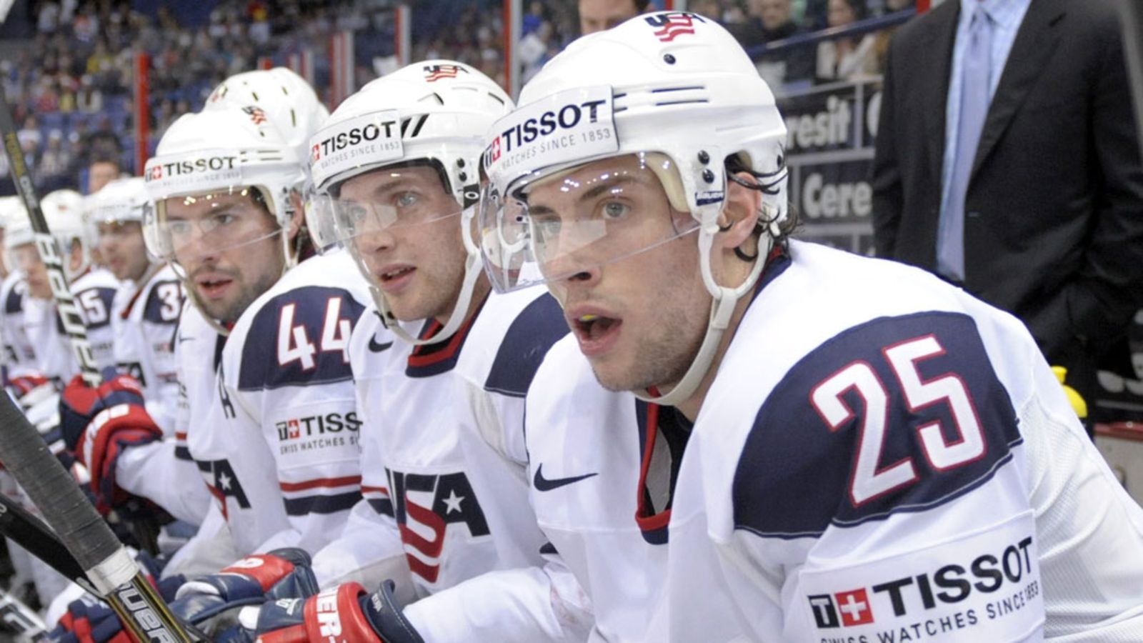 Vasemmalla Nate Thompson,