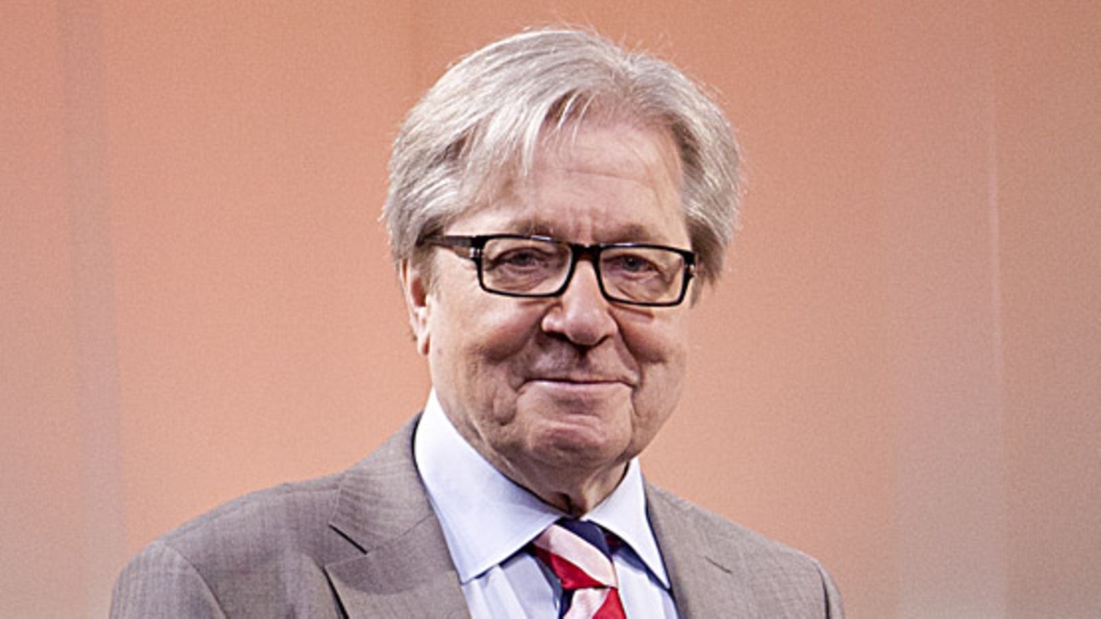 Studio55.fi-tv-ohjelman juontaja Markku Veijalainen.