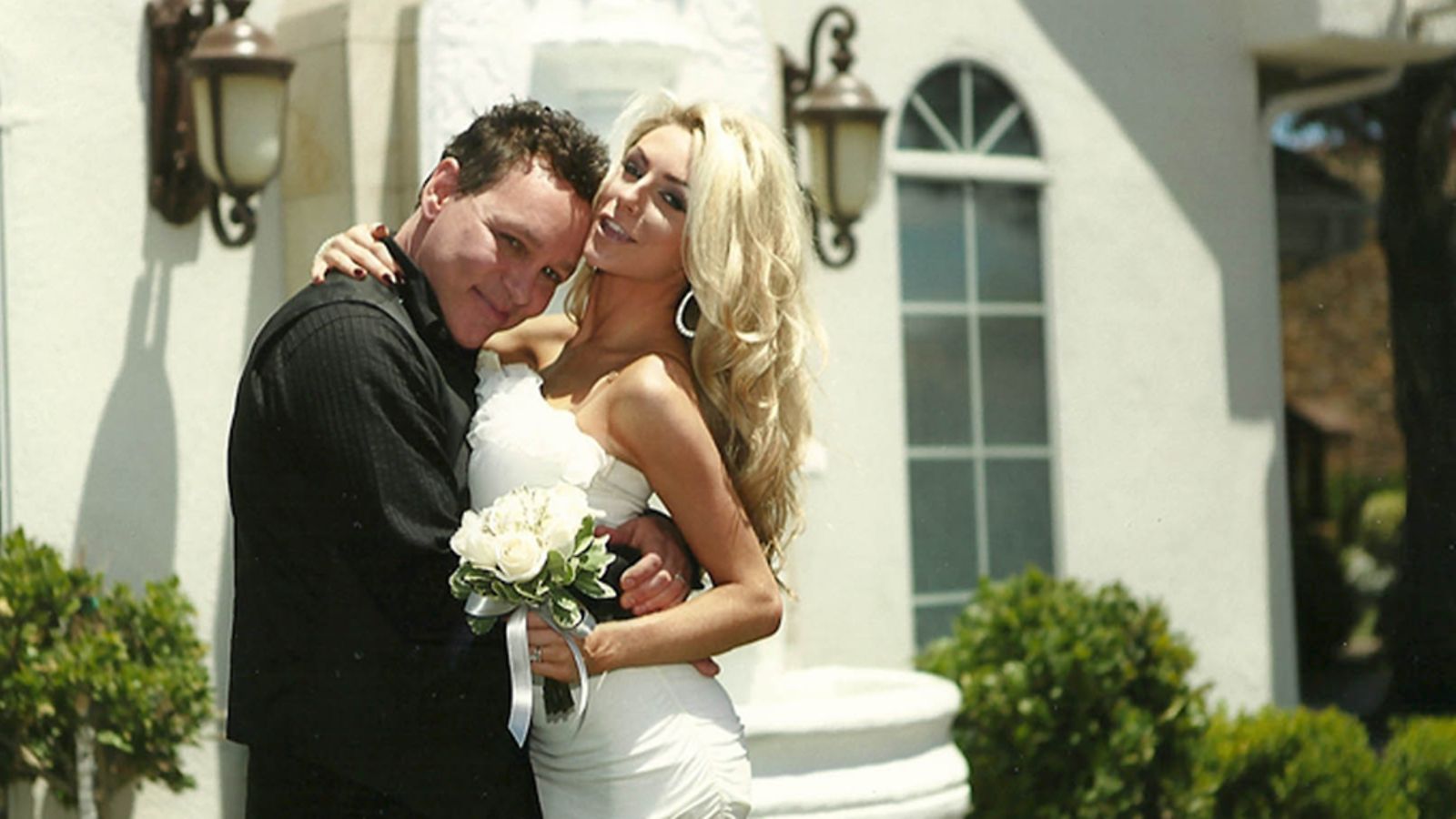 Doug Hutchison, 51, ja Courtney Stodden, 16, menivät naimisiin Las Vegasissa.