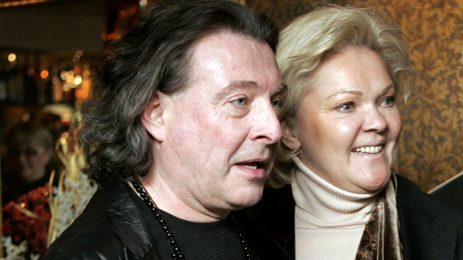 Kirka ja Paula Nummela.