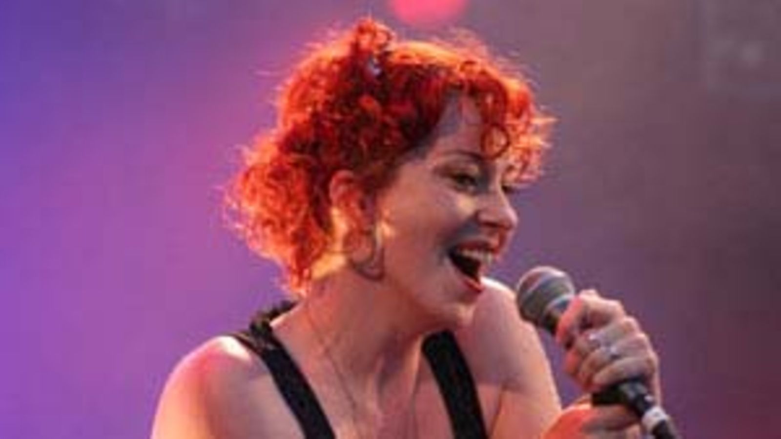 Anneke Van Giersbergen (kuva: Roni Sahari/kammio.fi)