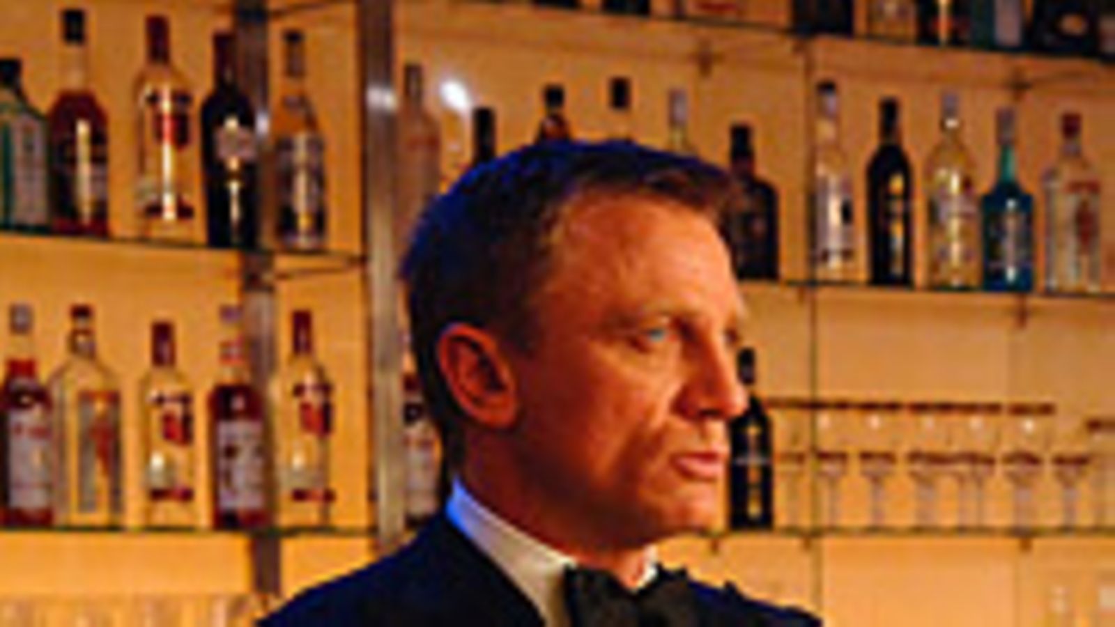 Daniel Craig James Bondina elokuvassa Casino Royale