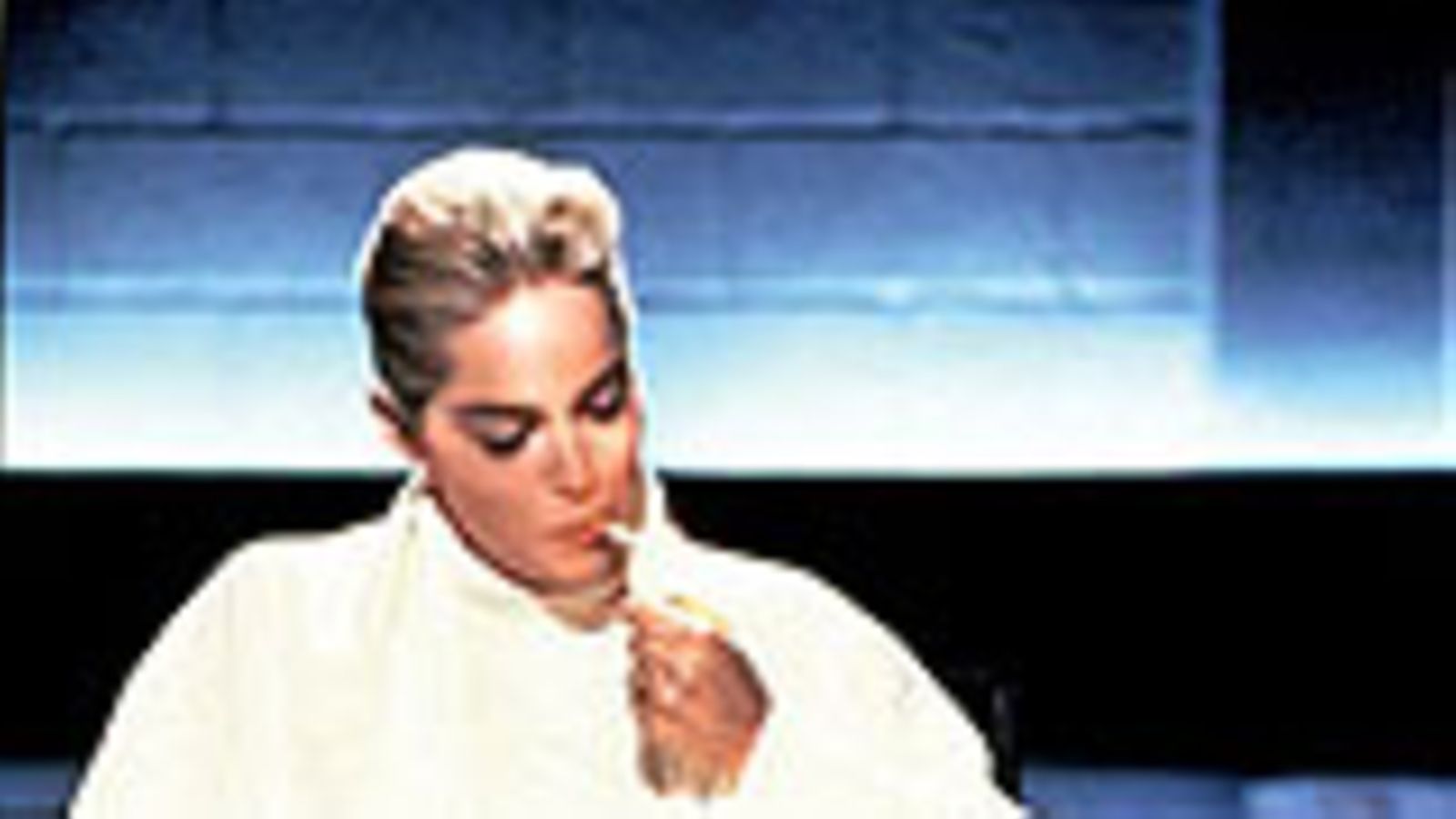 Sharon Stone elokuvassa Basic Instinct
