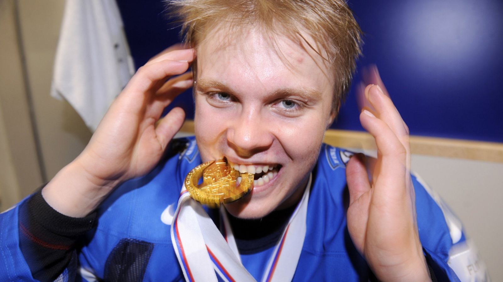 Mikael Granlund menee inttiin kesäkuussa.