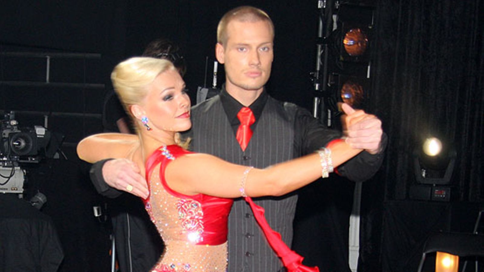 Kim Herold ja Sanni Siurua (Kuva: MTV Oy)