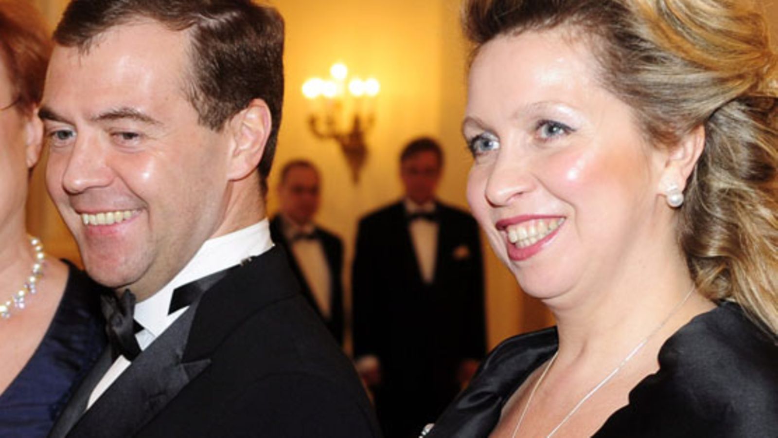 Venäjän presidentti Dmitri Medvedev ja rouva Svetlana Medvedeva (Kuva: Heikki Saukkomaa/Lehtikuva)