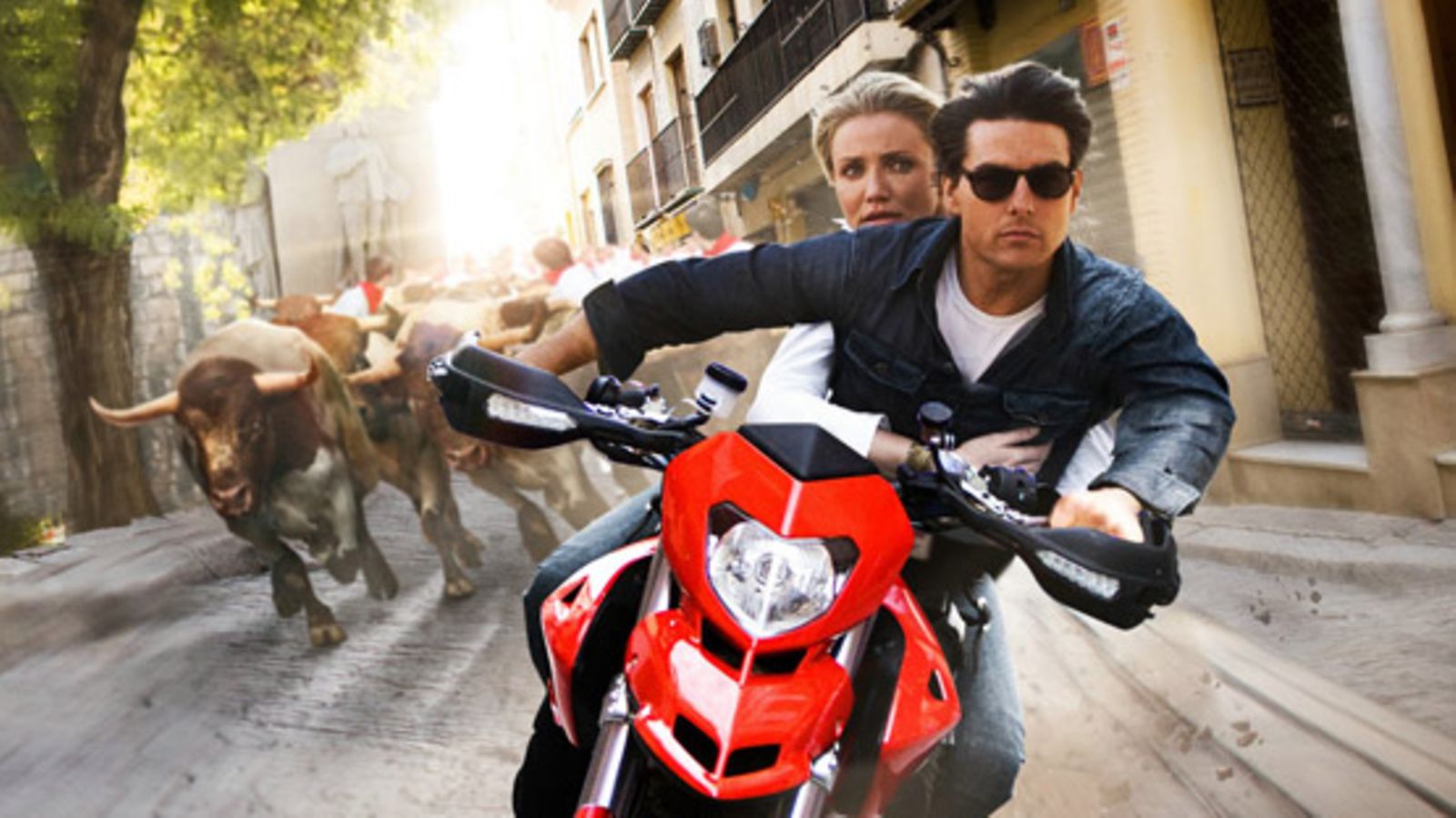 Knight and Day -elokuva, Tom Cruise ja Cameron Diaz.
