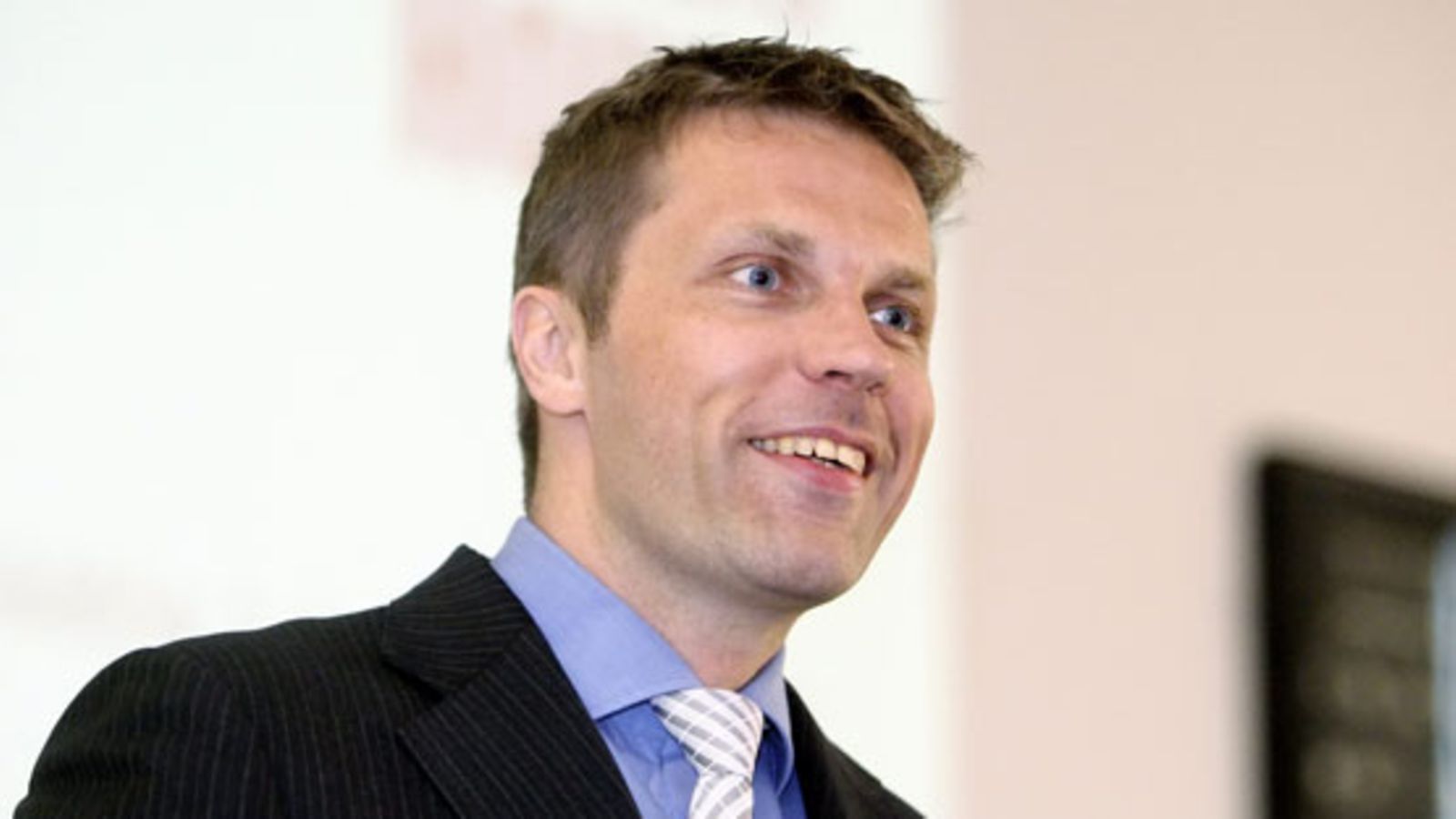 Jari Sarasvuo (Kuva: Kimmo Mäntylä/Lehtikuva)