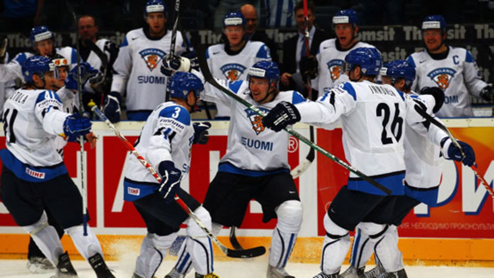 Leijonat virittäytyvät kisatunnelmaan suomalaisartistin siivittämänä. (Kuva: Getty Images)