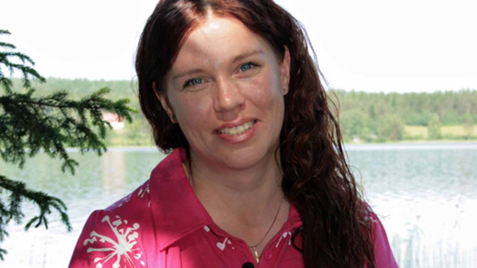 Maajussille morsian 2010, Tea Hottinen (MTV3)