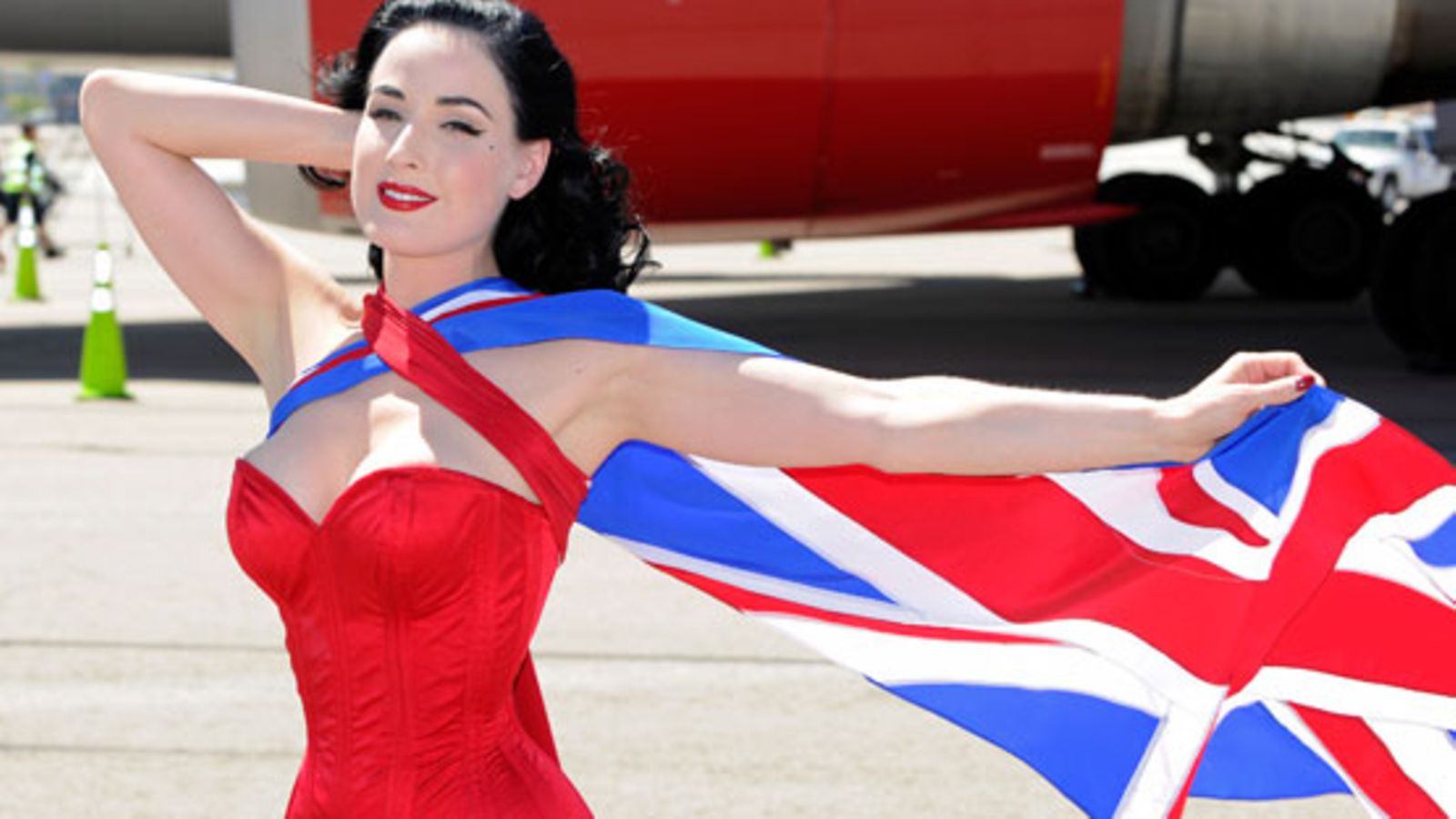 Dita Von Teese on tunnettu muodoistaan. (Kuva: Getty Images)