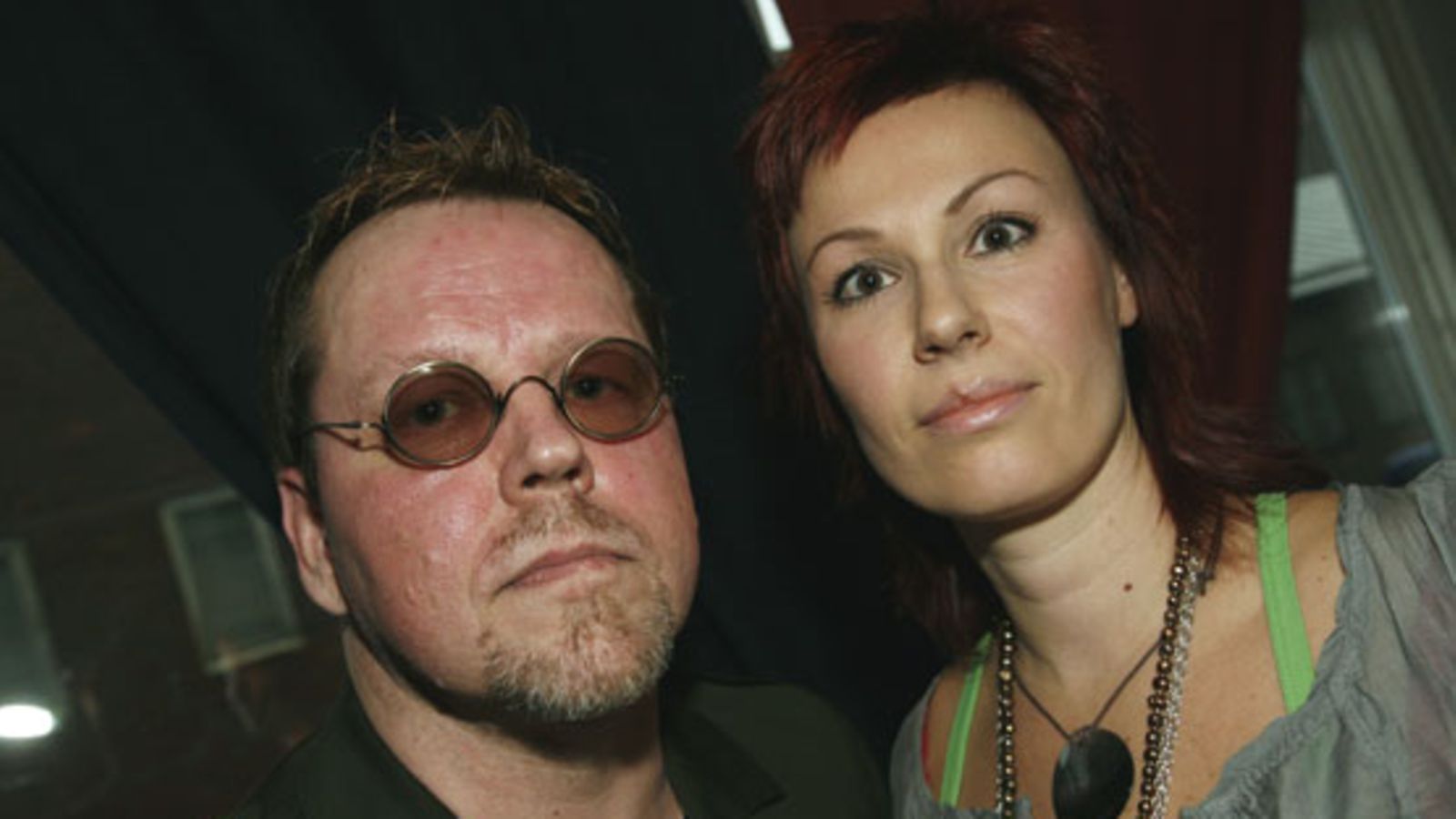 Laulaja Pertti "Nipa" Neumann Diana-vaimonsa kanssa vuonna 2008. (Kuva: Tea Karvinen/Lehtikuva)