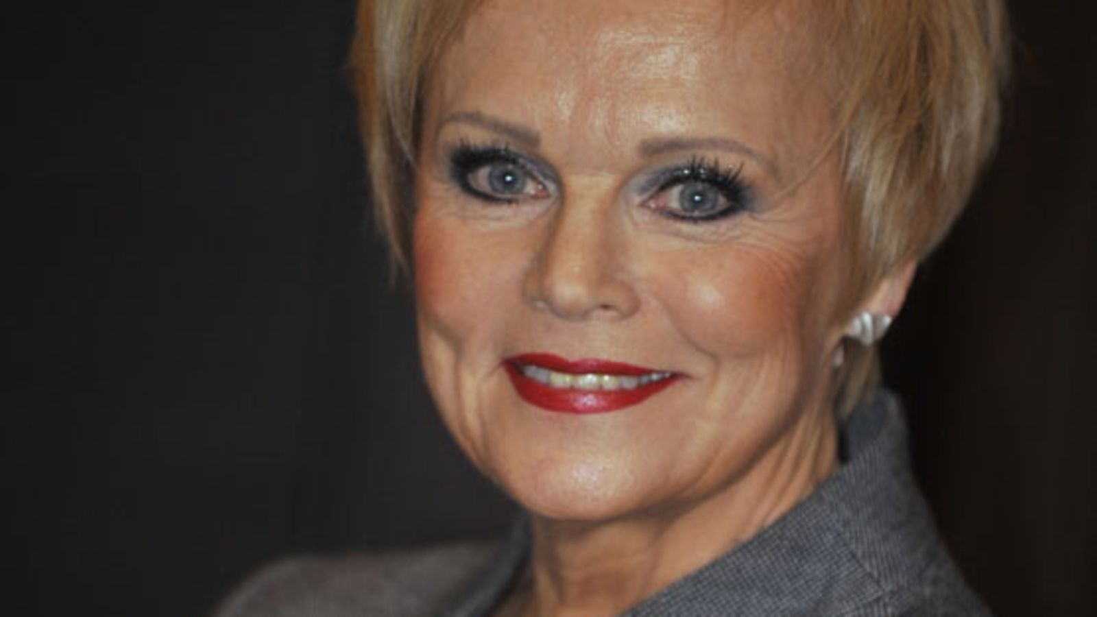 Katri Helena (Kuva: Lehtikuva)